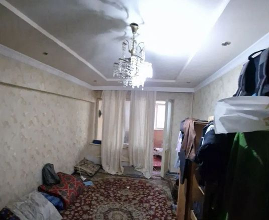 Сотувда 3 хонали квартира, 70 м²