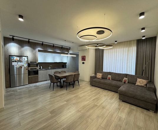 В продаже 3-комн. квартира, 96 м²