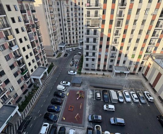В продаже 1-комн. квартира, 55 м²
