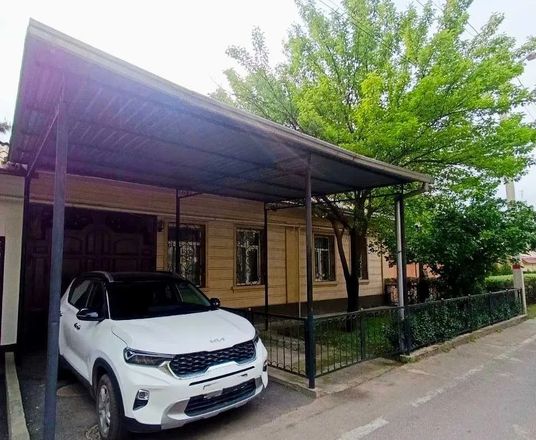 Сотувда уй, 350 м², 1 қаватли, 3,5 сот.