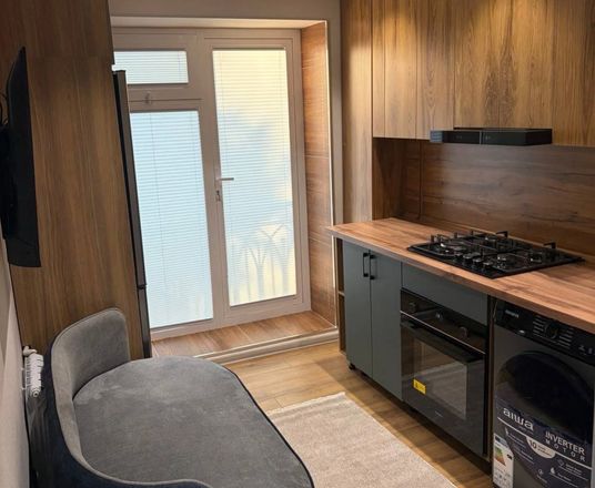 Сотувда 1 хонали квартира, 29 м²