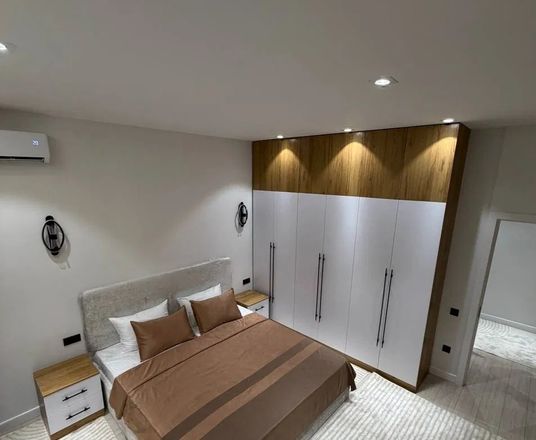 Сотувда 4 хонали квартира, 104 м²