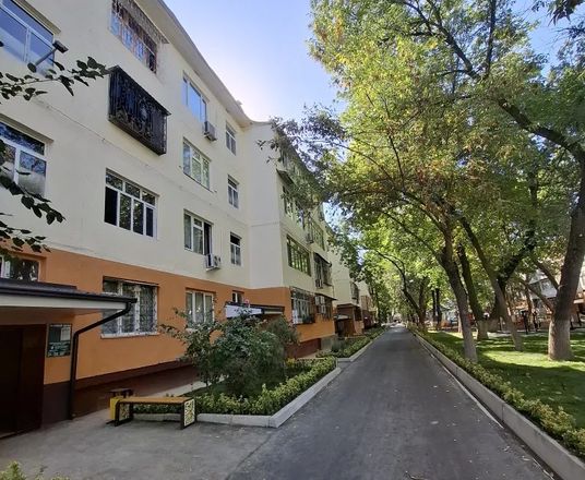 В продаже 2-комн. квартира, 56 м²