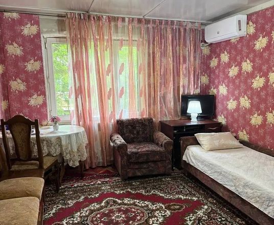 Сотувда 3 хонали квартира, 52 м²
