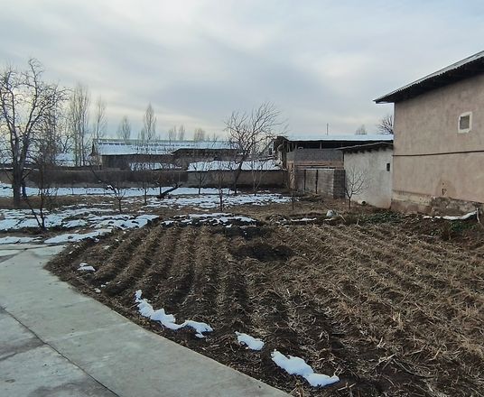 Сотувда ер участкаси, 6 сот.