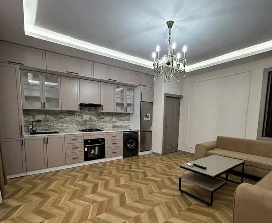 Сотувда 3 хонали квартира, 65 м²