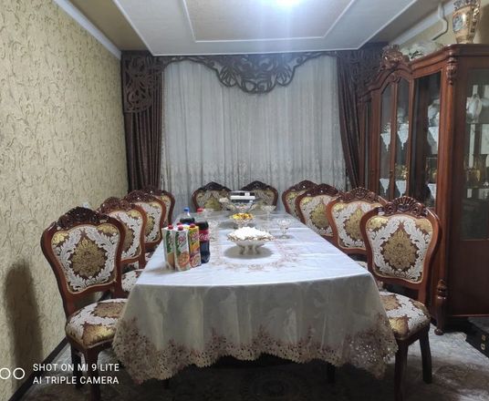 Сотувда 6+ хонали квартира, 150 м²