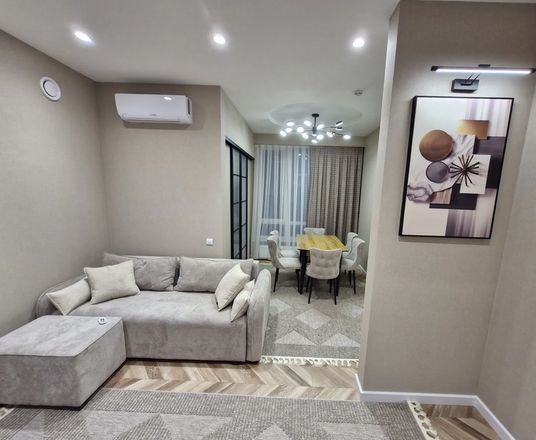 Сотувда 3 хонали квартира, 55 м²