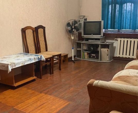 Сотувда 1 хонали квартира, 38 м²