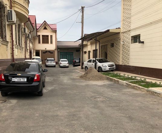 Сотувда уй, 375 м², 1 қаватли, 6 сот.