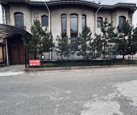 Сотувда уй, 516 м², 3 қаватли, 6 сот.