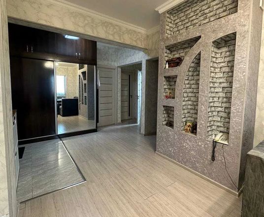 В продаже 3-комн. квартира, 93 м²