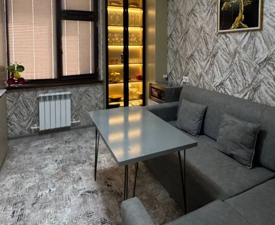 Сотувда 1 хонали квартира, 47 м²