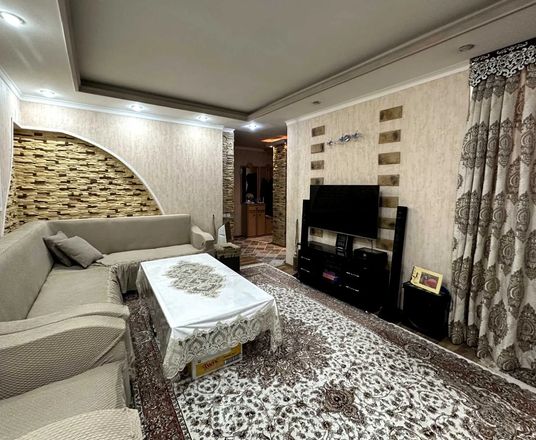 Сотувда 3 хонали квартира, 70 м²