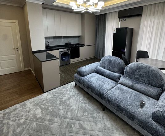 Сотувда 3 хонали квартира, 75 м²