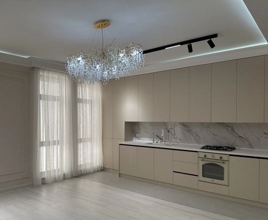 Сотувда 3 хонали квартира, 83 м²