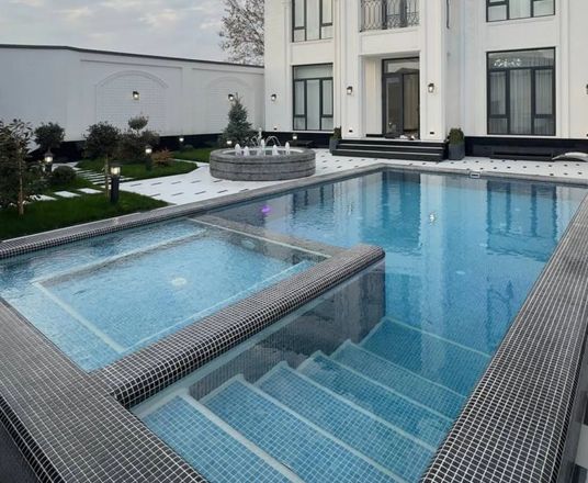 В продаже дом, 450 м², 3 этажа, 6 сот.