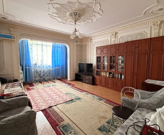 Сотувда 3 хонали квартира, 75 м²