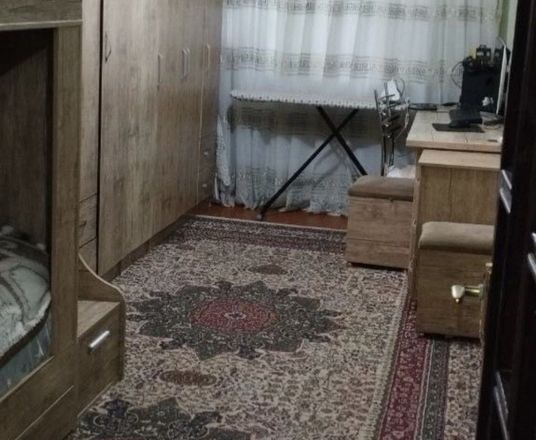 Сотувда 3 хонали квартира, 60 м²