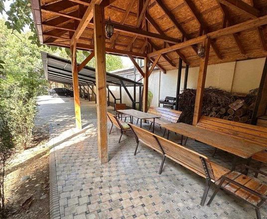 Сотувда 4 хонали квартира, 127 м²
