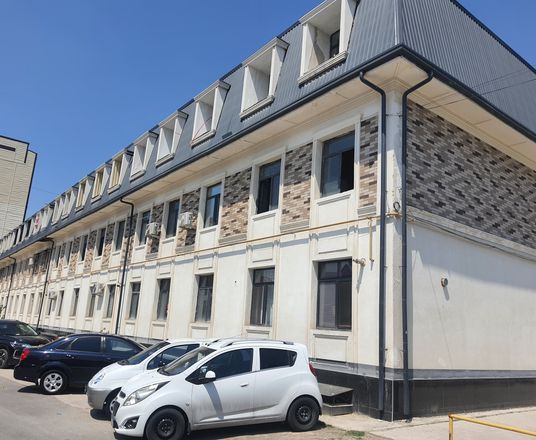 Сотувда 5 хонали квартира, 63 м²