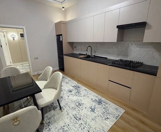 Сотувда 3 хонали квартира, 92 м²