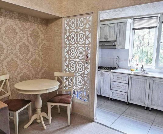 Сотувда 2 хонали квартира, 44 м²