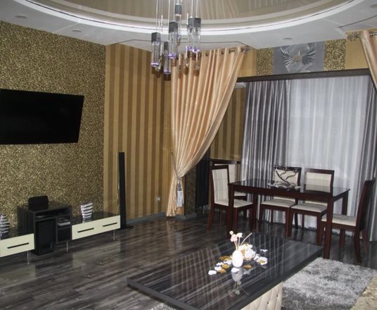 В продаже 2-комн. квартира, 65 м²