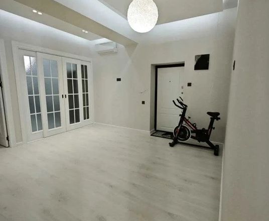 Сотувда 3 хонали квартира, 82 м²