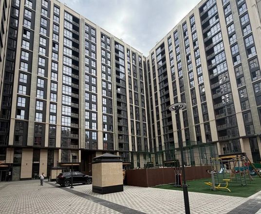 Сотувда 3 хонали квартира, 103 м²