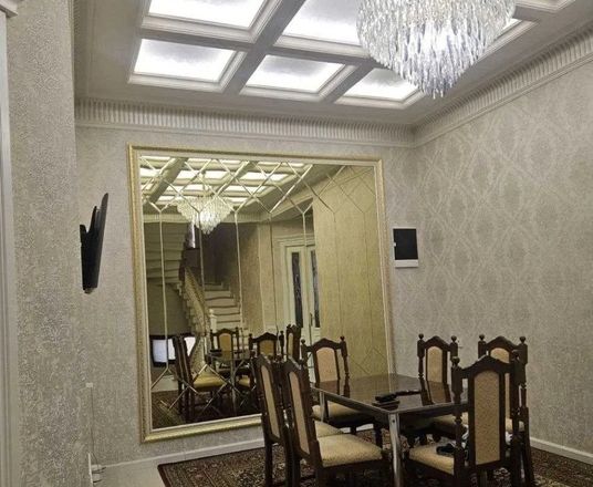 Сотувда уй, 270 м², 2 қаватли, 2,7 сот.