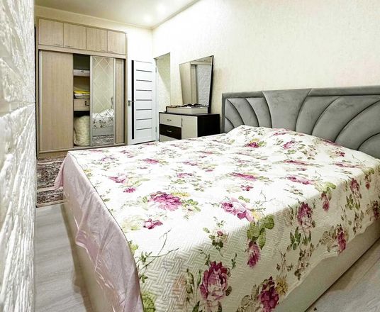 Сотувда 3 хонали квартира, 42 м²