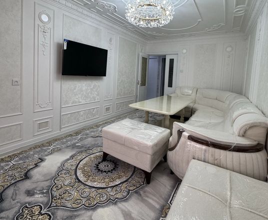 Сотувда 3 хонали квартира, 65 м²