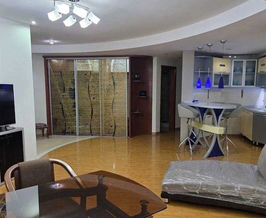Сотувда 3 хонали квартира, 95 м²