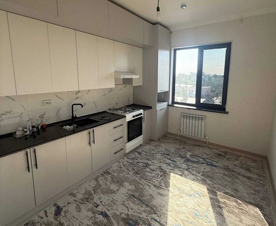 Сотувда 3 хонали квартира, 82 м²