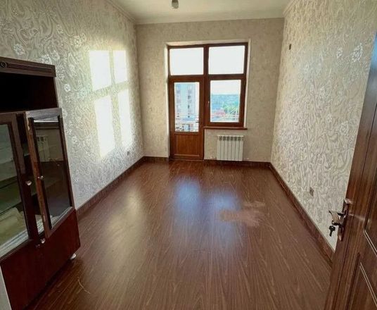 Сотувда 2 хонали квартира, 64 м²