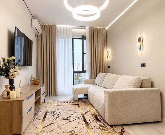 В продаже 2-комн. квартира, 65 м²