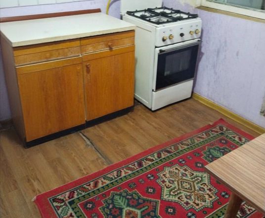 Сотувда 1 хонали квартира, 42 м²