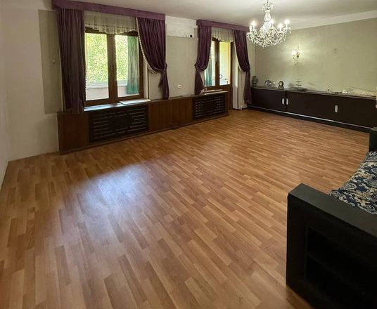 Сотувда 3 хонали квартира, 80.44 м²