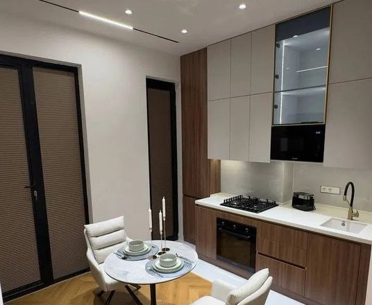В продаже 2-комн. квартира, 42 м²