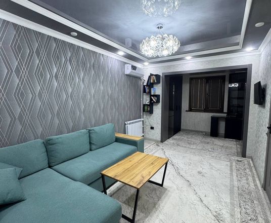 Сотувда 3 хонали квартира, 52 м²