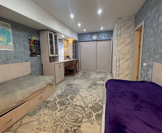 Сотувда 3 хонали квартира, 104 м²