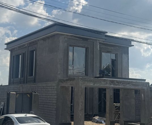 В продаже дом, 240 м², 2 этажа, 2,6 сот.