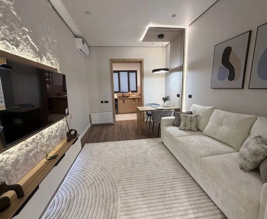 Сотувда 2 хонали квартира, 42 м²