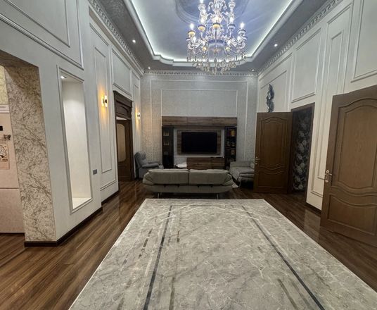 В продаже 4-комн. квартира, 142 м²