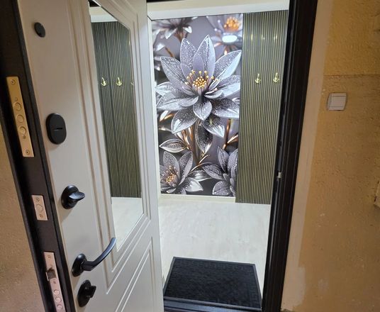 Сотувда 3 хонали квартира, 90 м²