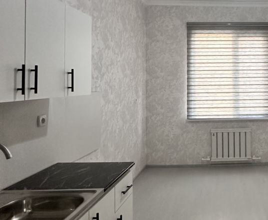 Сотувда 1 хонали квартира, 42 м²