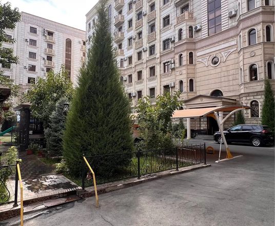 Сотувда 3 хонали квартира, 104 м²