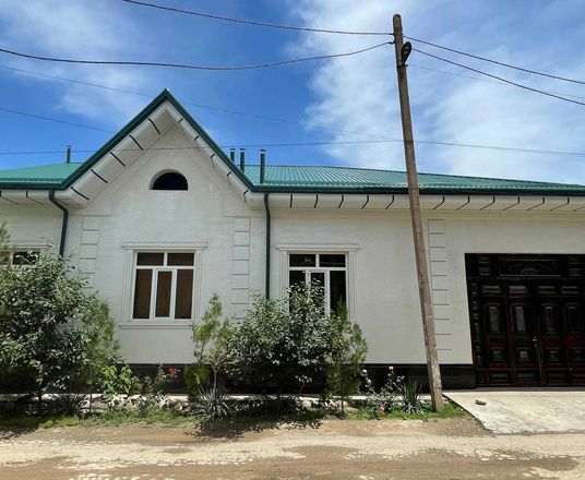В продаже дом, 220 м², 1 этаж, 3,8 сот.