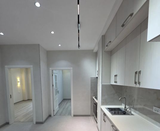 Сотувда 2 хонали квартира, 40 м²